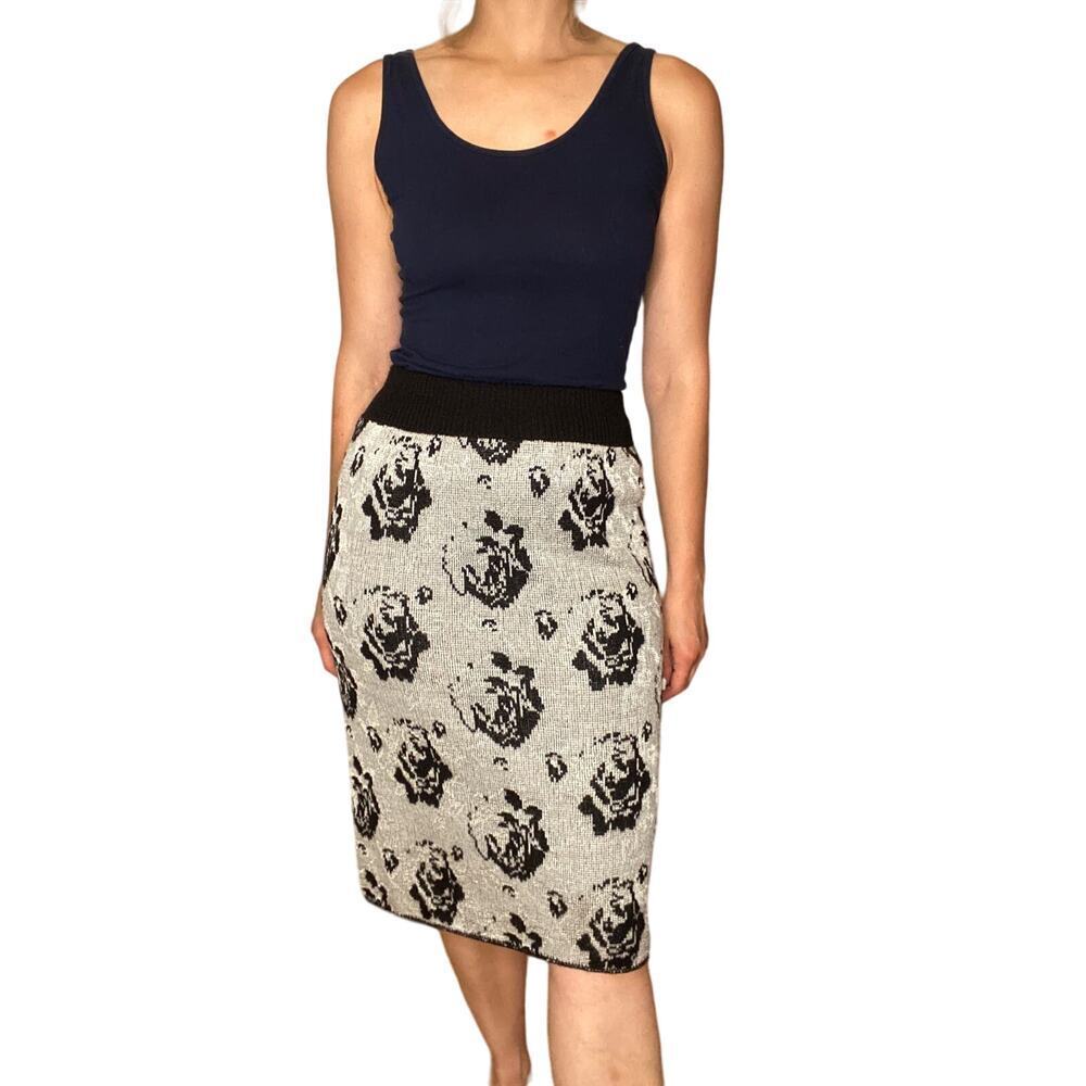 VINTAGE Gray Rose Stretchy Pencil Skirt